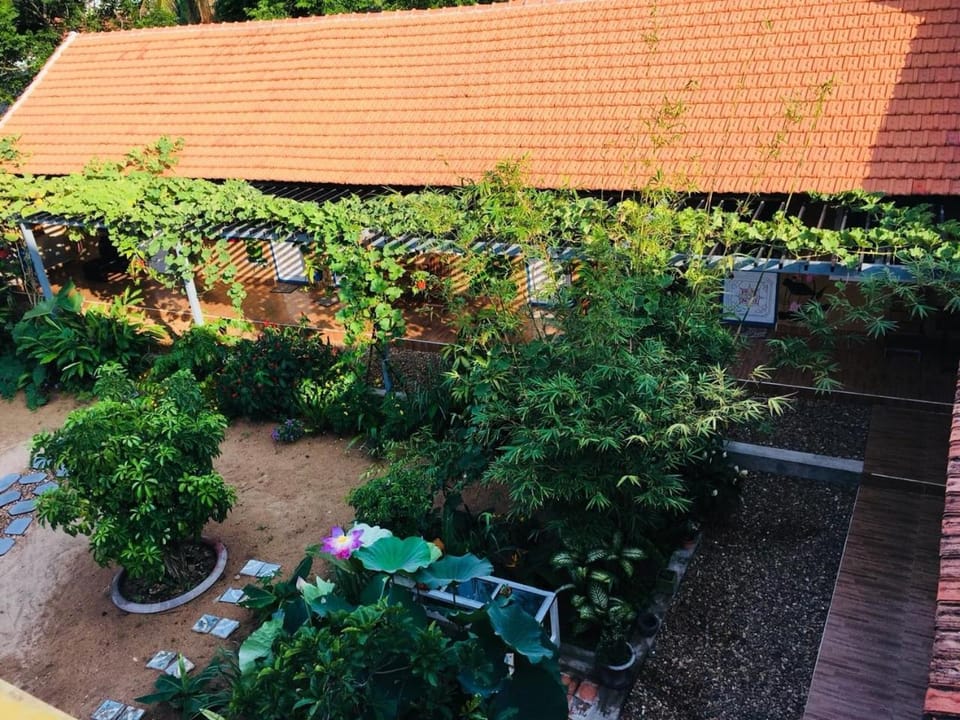 Garden, Garden view