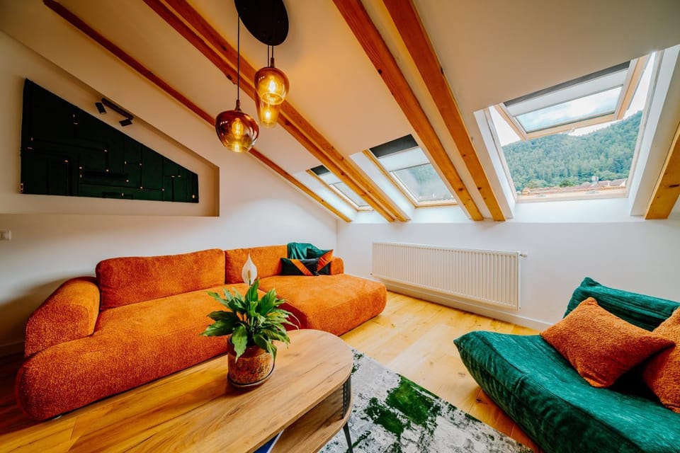 Communal lounge/ TV room