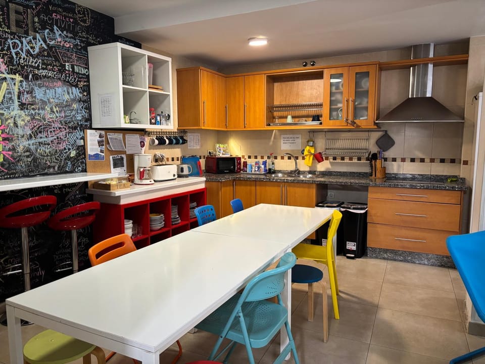Property building, Kitchen or kitchenette