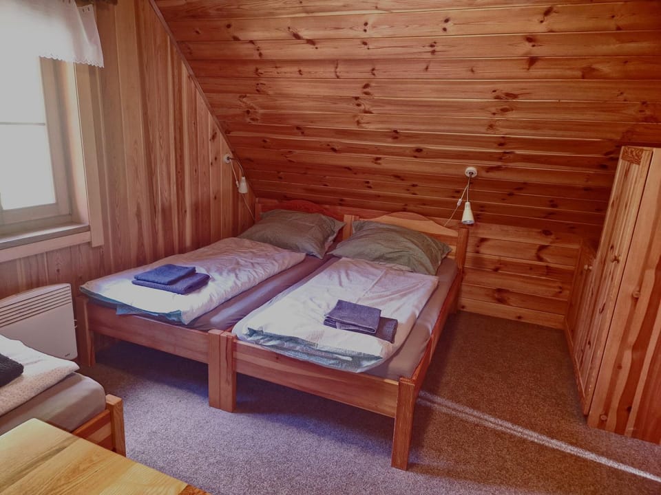 Chalupa Pod lomem - Malá Chalet in Lower Silesian Voivodeship