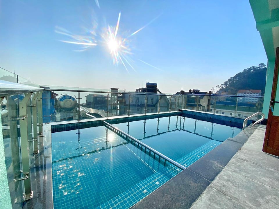 Pool view, Swimming pool