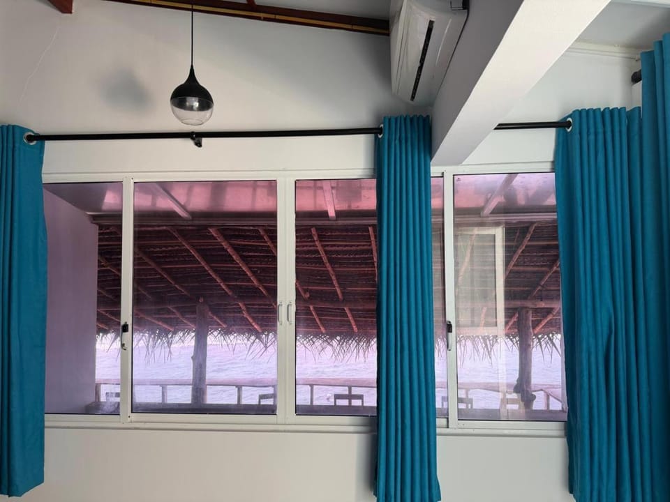 Funky Hotel Hotel in Hikkaduwa