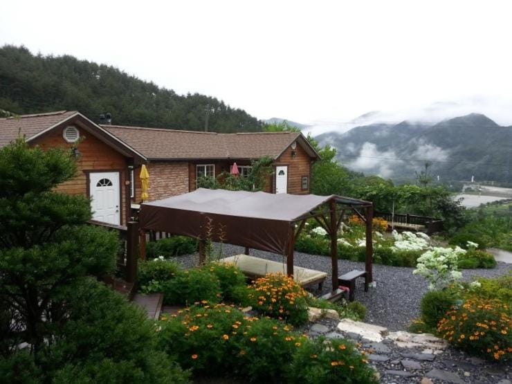 Oraview Pension House in South Korea