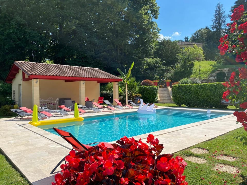 mallegale haute House in Nouvelle-Aquitaine