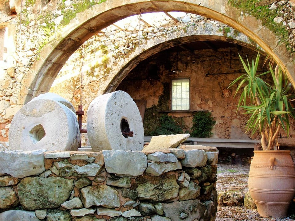 Fabrica House in Crete
