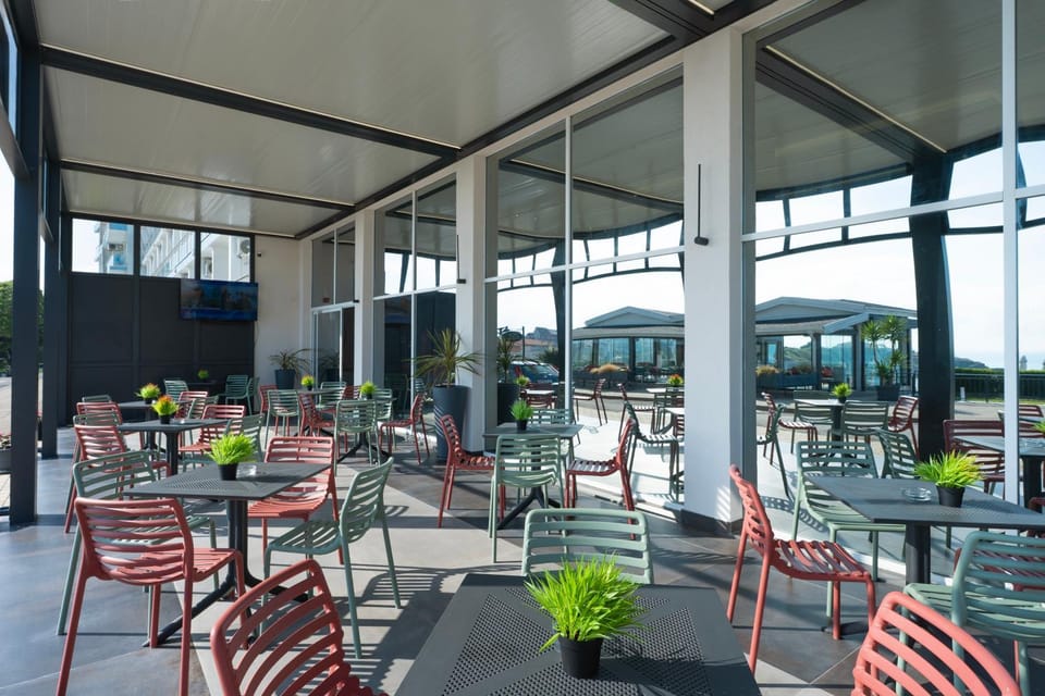 HOTEL ESKADA BEACH - Free Parking Hotel in Burgas Province