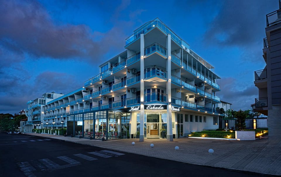 HOTEL ESKADA BEACH - Free Parking Hotel in Burgas Province