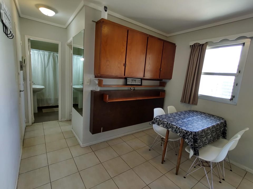 Living room, Dining area, Breakfast