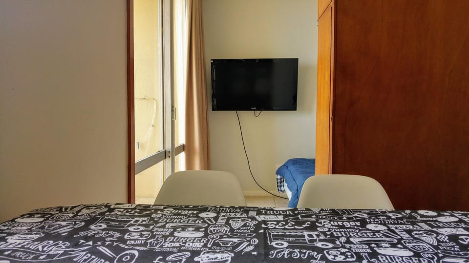 Communal lounge/ TV room, Family