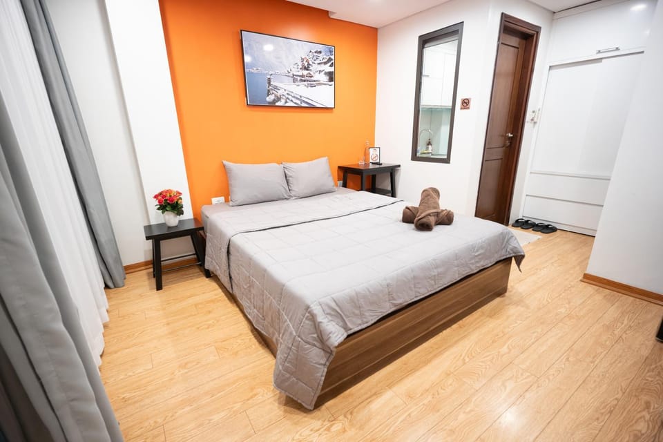 Bed, Photo of the whole room, Bedroom