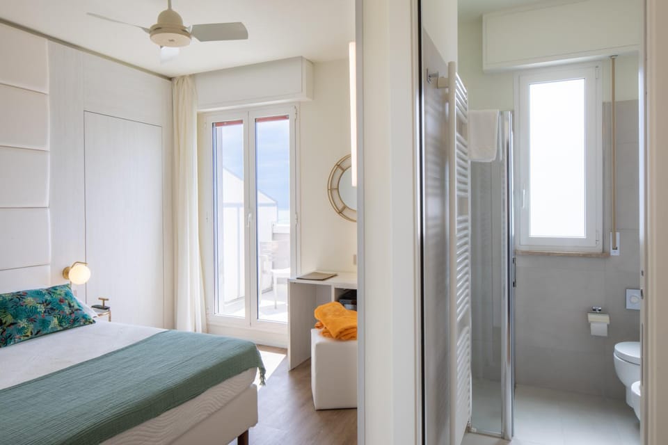 UNA HOTELS Imperial Beach Hotel Hotel in Marche