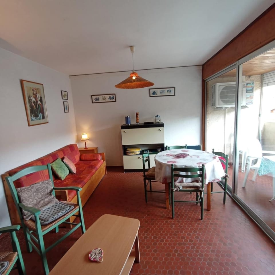Balcony/Terrace, Living room, Dining area