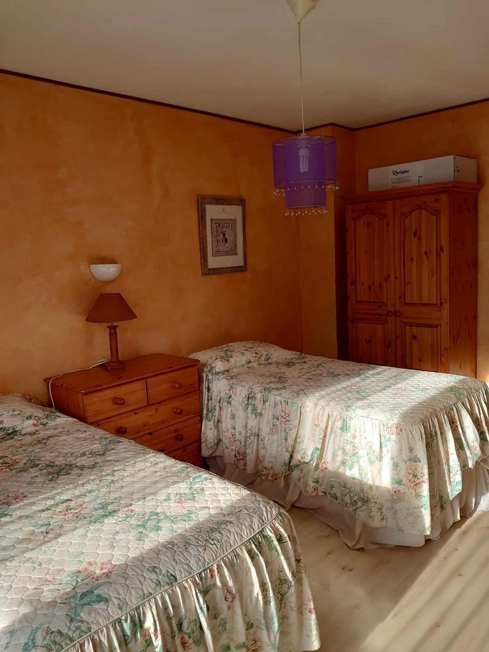 Bed, Photo of the whole room, Bedroom, wardrobe