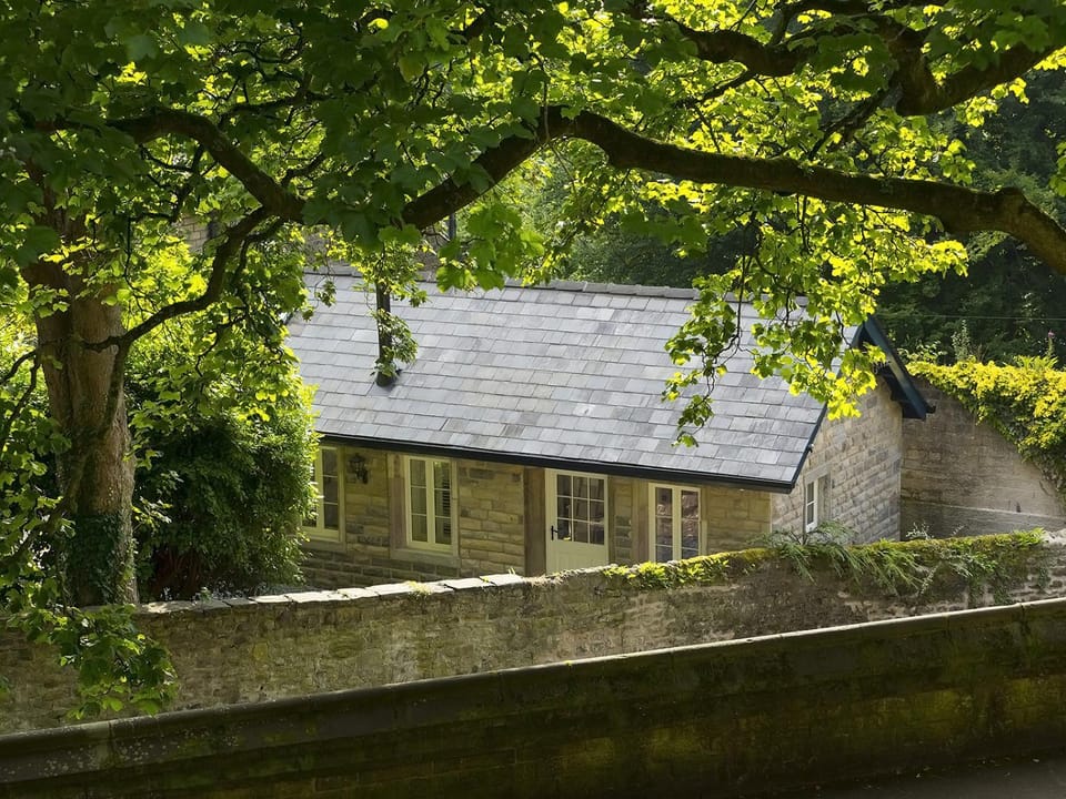 Facade/entrance, Summer