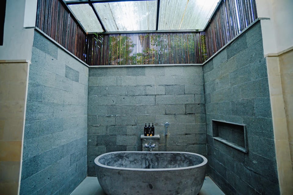 Bathroom, Bath