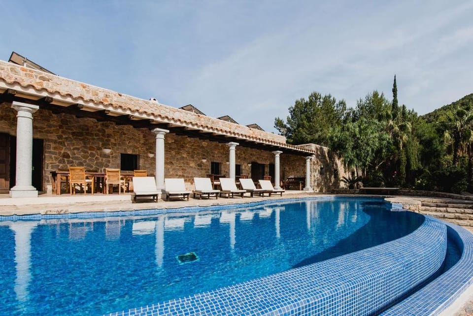 Finca Paissa d'en Bernat Villa in Ibiza