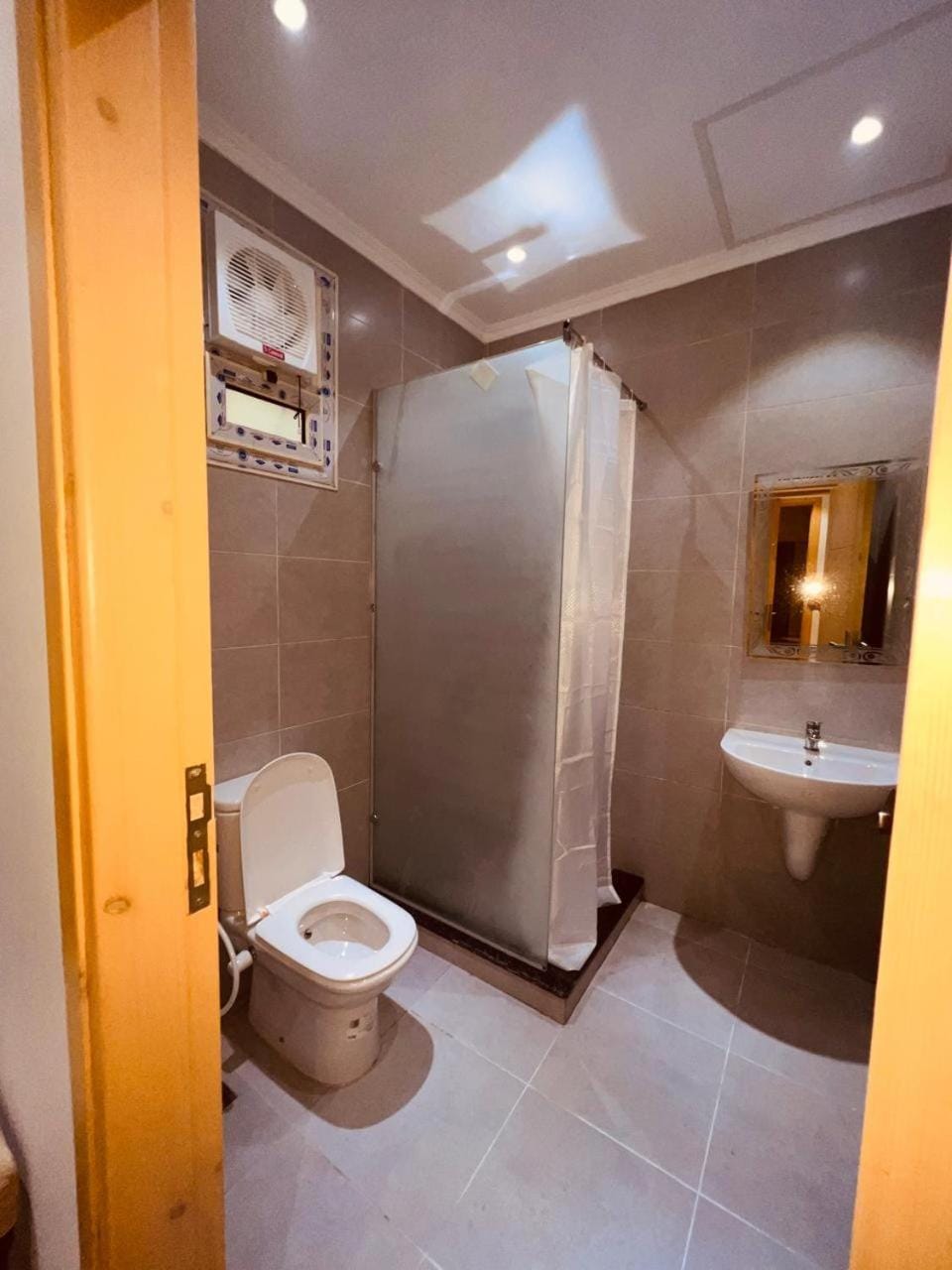 Bathroom, Bath