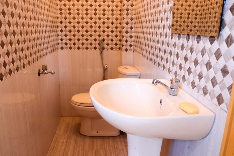 Toilet, Bathroom