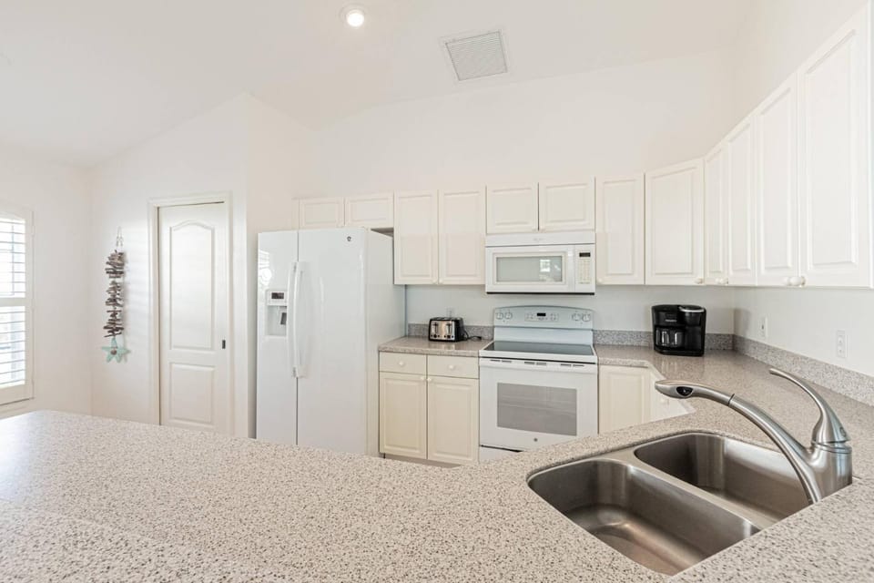 Briarwood - 1490 Vintage Lane House in Collier County