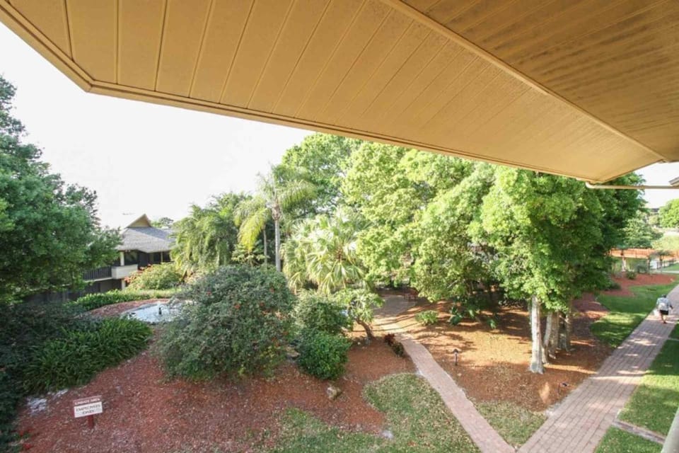 Park Shore Resort, 3rd Floor, Bldg. E House in Naples