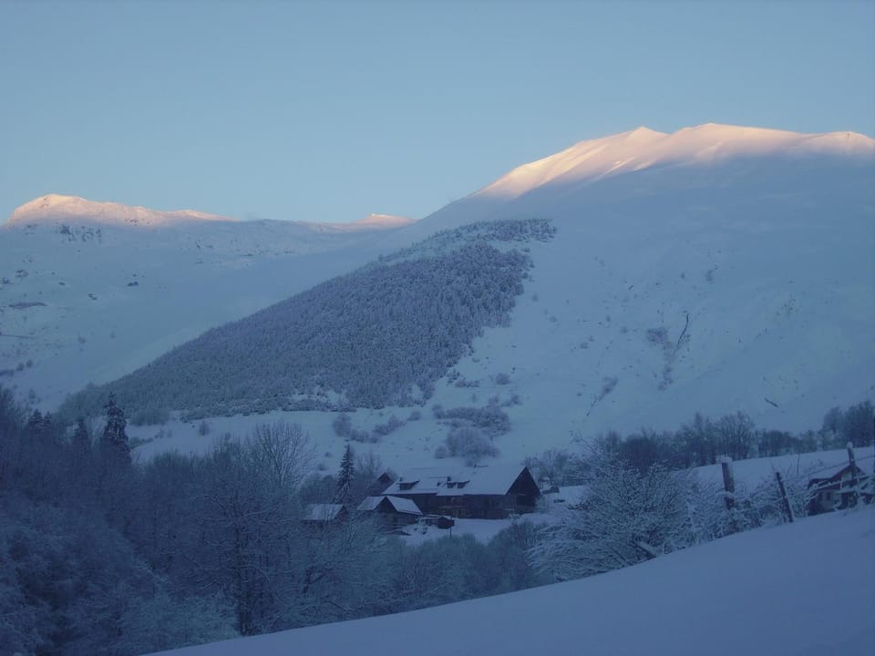 Property building, Mountain view