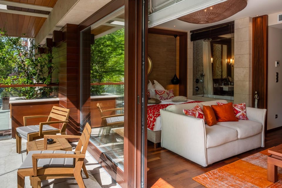 Balcony/Terrace, Photo of the whole room
