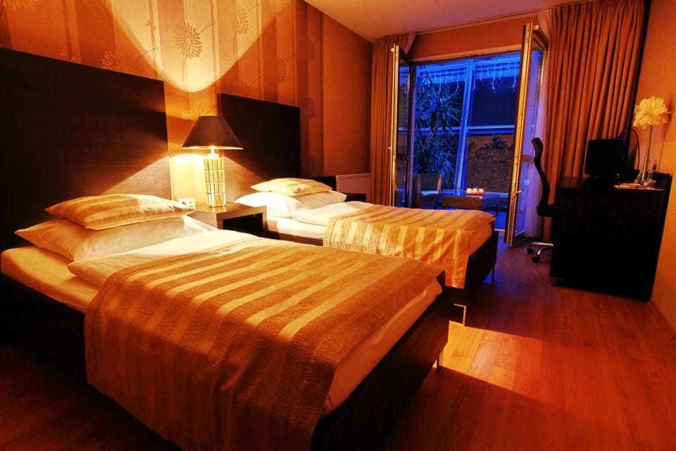 Night, Bedroom