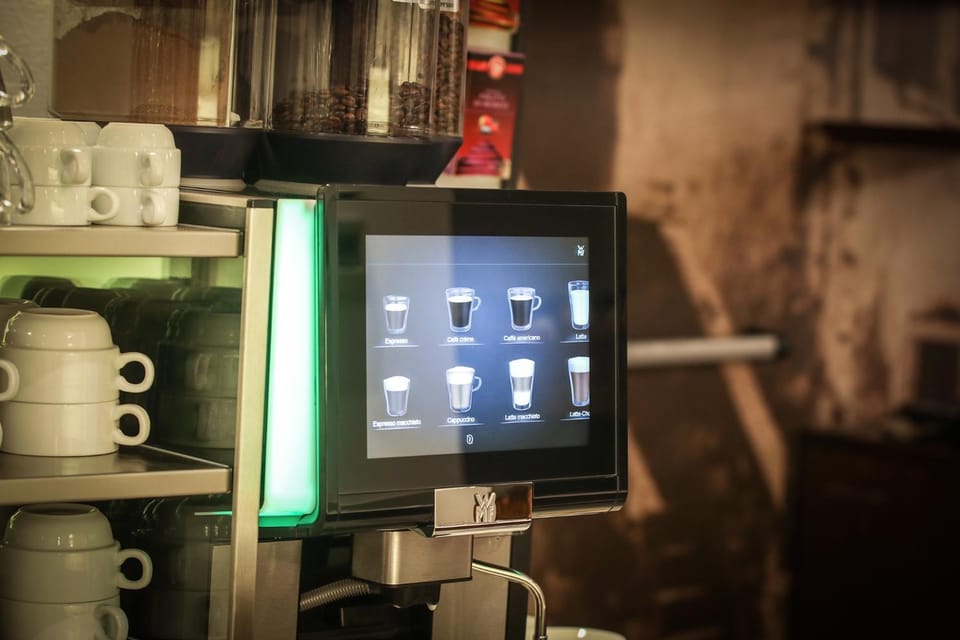 Coffee/tea facilities, Breakfast