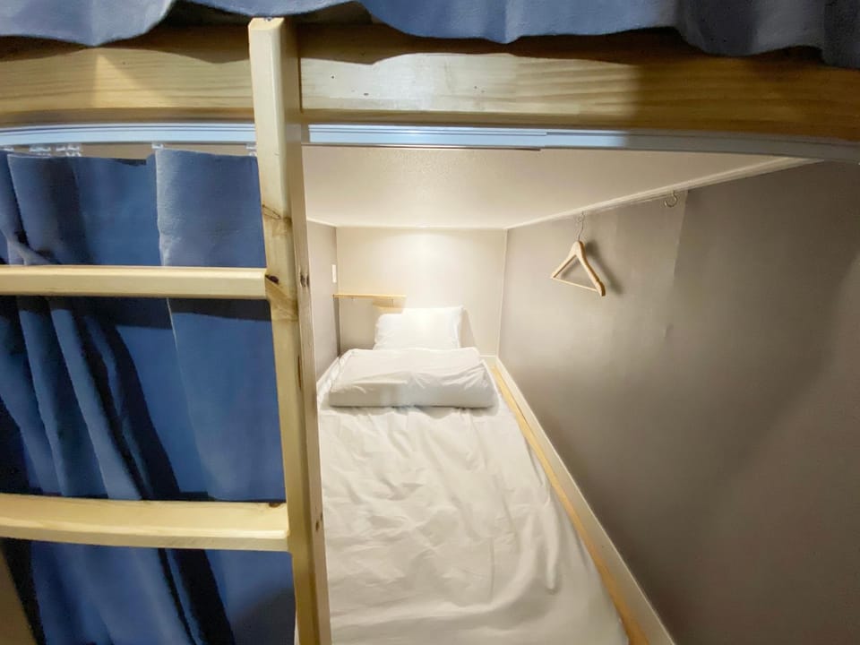bunk bed