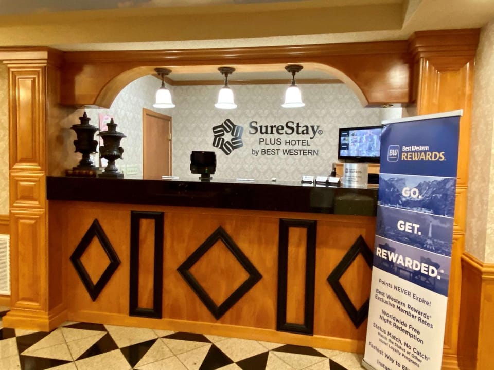 Lobby or reception, On site
