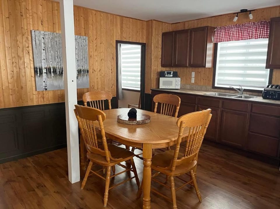 La Cabane chez Jimmy Apartment in Quebec