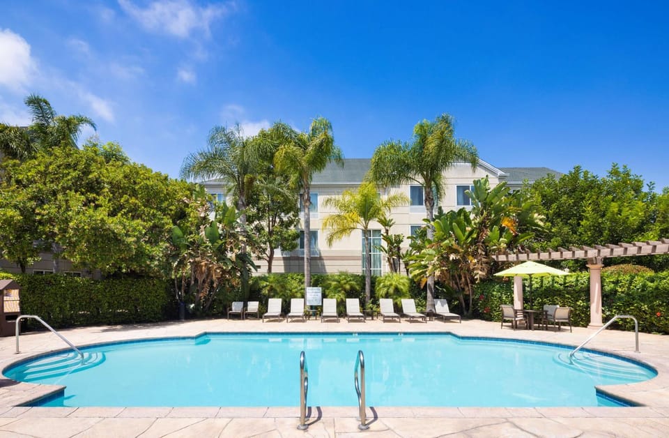 Pool view, Swimming pool