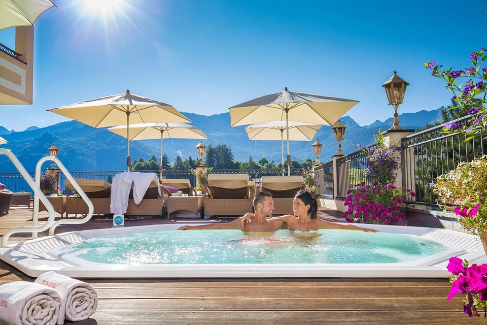 Hot Tub, Mountain view