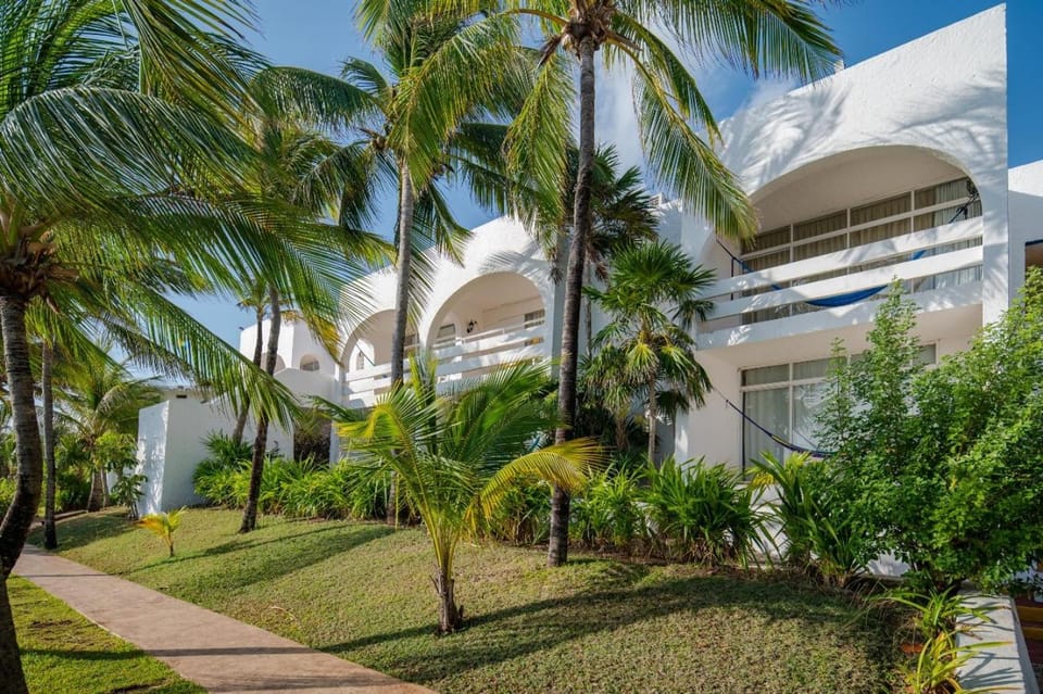 Property building, Garden