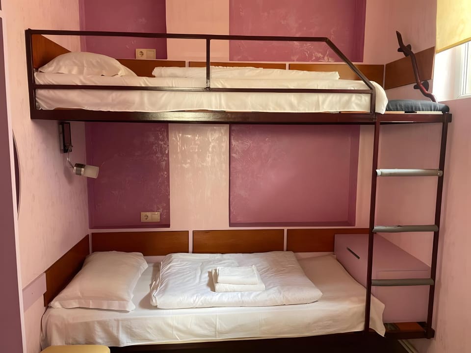 Bed, Photo of the whole room, Bedroom, bunk bed, towels, wardrobe