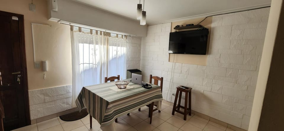 Depto semicentrico. House in Tandil