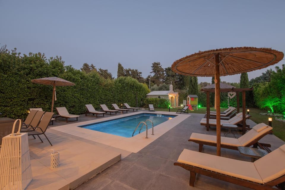 Pool view, Swimming pool