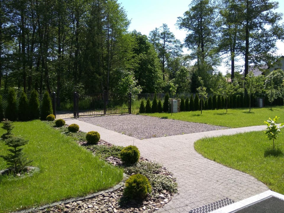 Karolówka Nature lodge in Lviv Oblast
