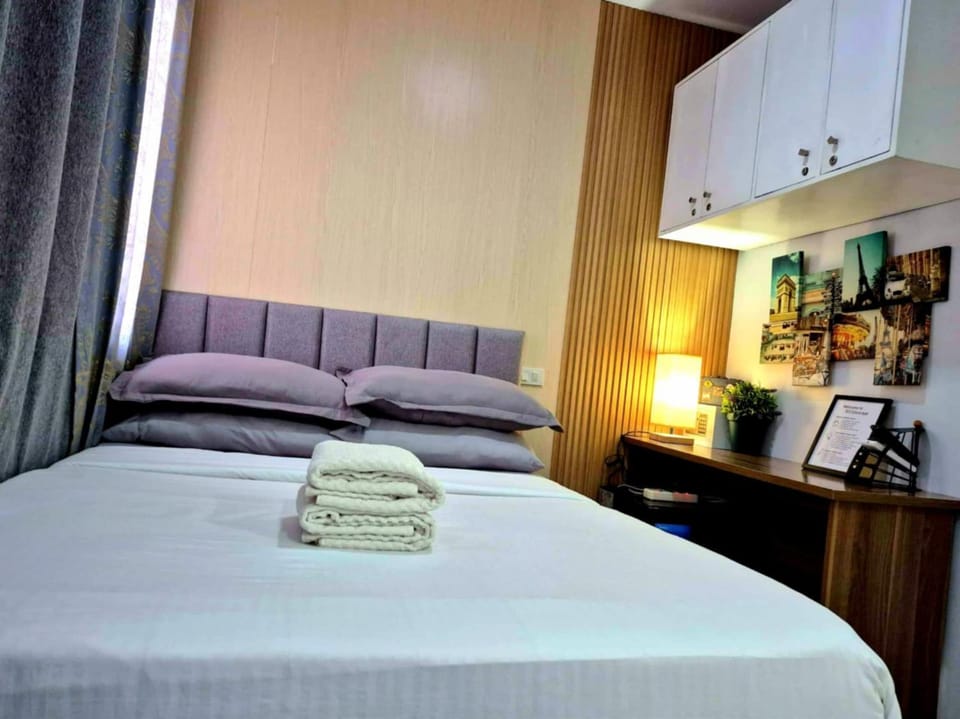 913Cityscape located at city center Apartment in Bacolod