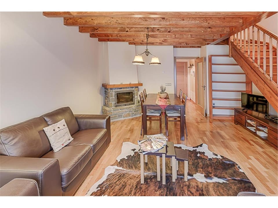 Saplan Real Estate ARTIGA Apartment in Catalonia