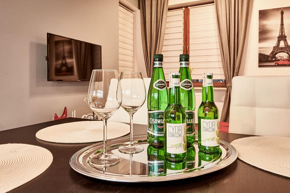 Alcoholic drinks, Non alcoholic drinks