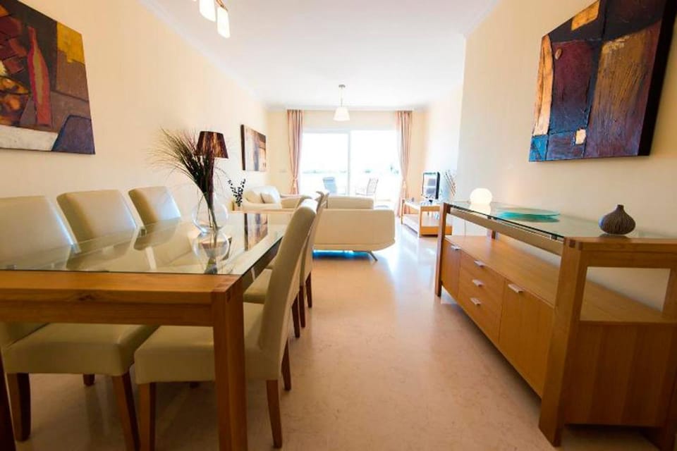 Santa Maria Green Hills Apartment in Marbella