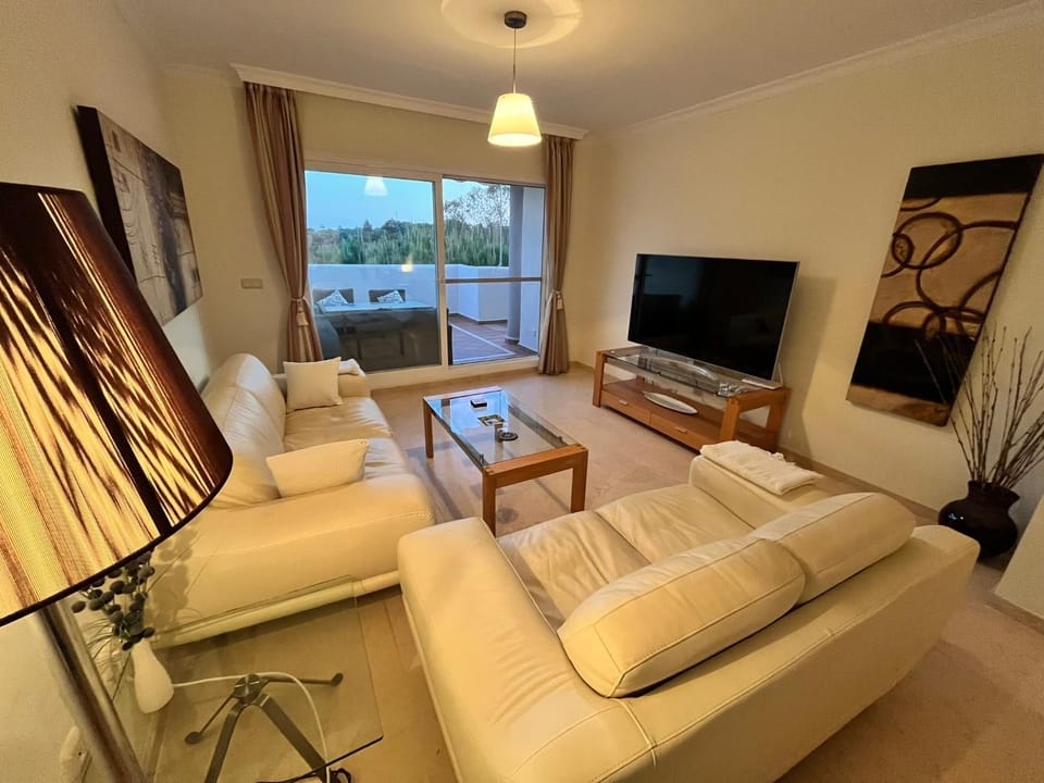 Santa Maria Green Hills Apartment in Marbella