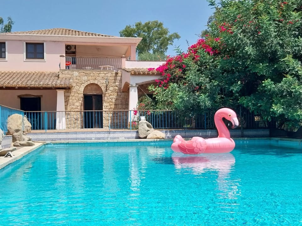 Principessa de Navarra Hotel in Sardinia