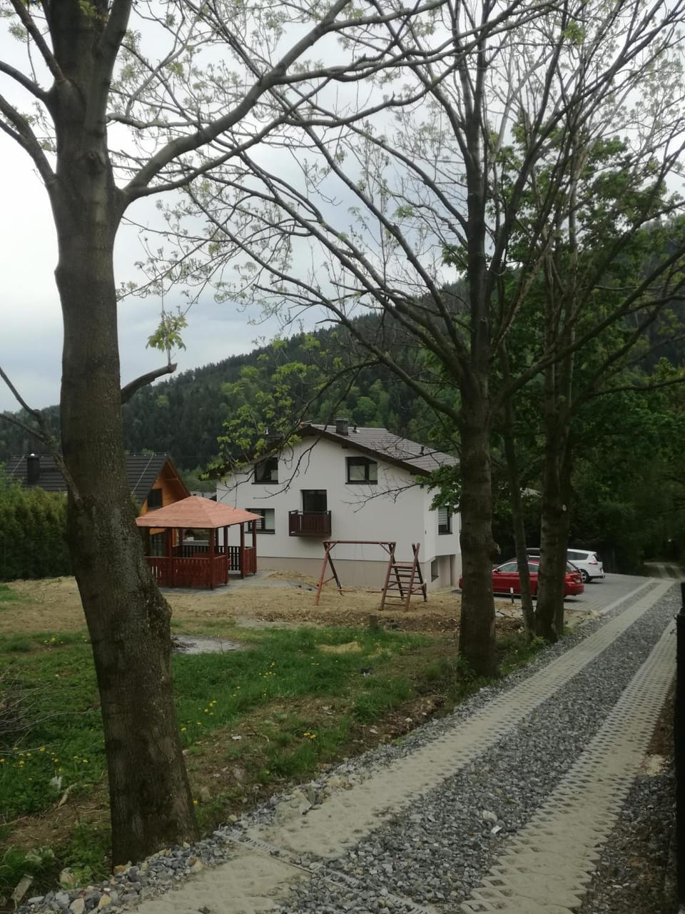 BBQ facilities, Entertainment