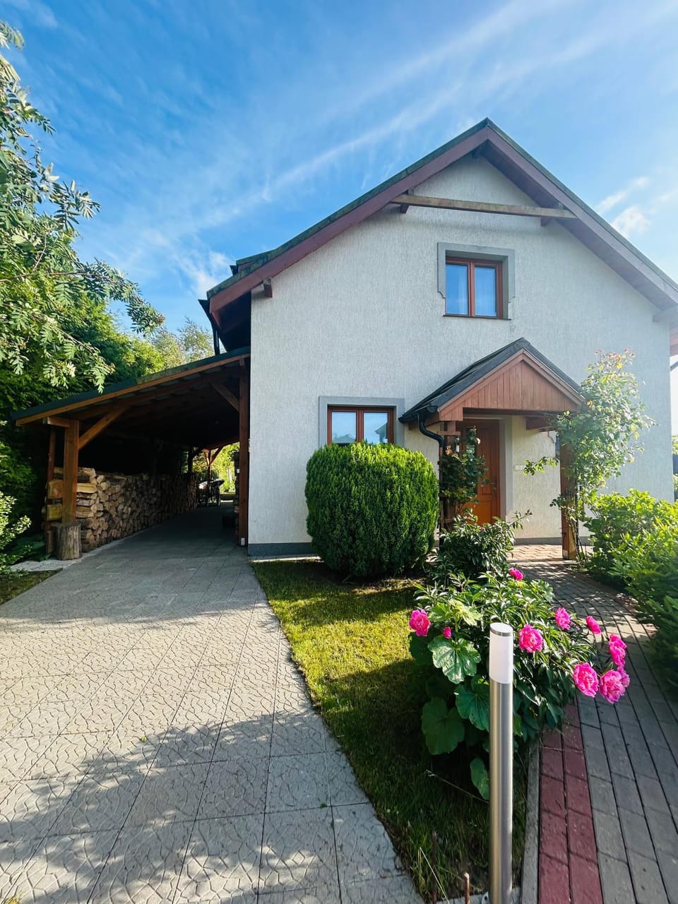 Chata Zaciszne Zastań Villa in West Pomeranian Voivodeship, Poland