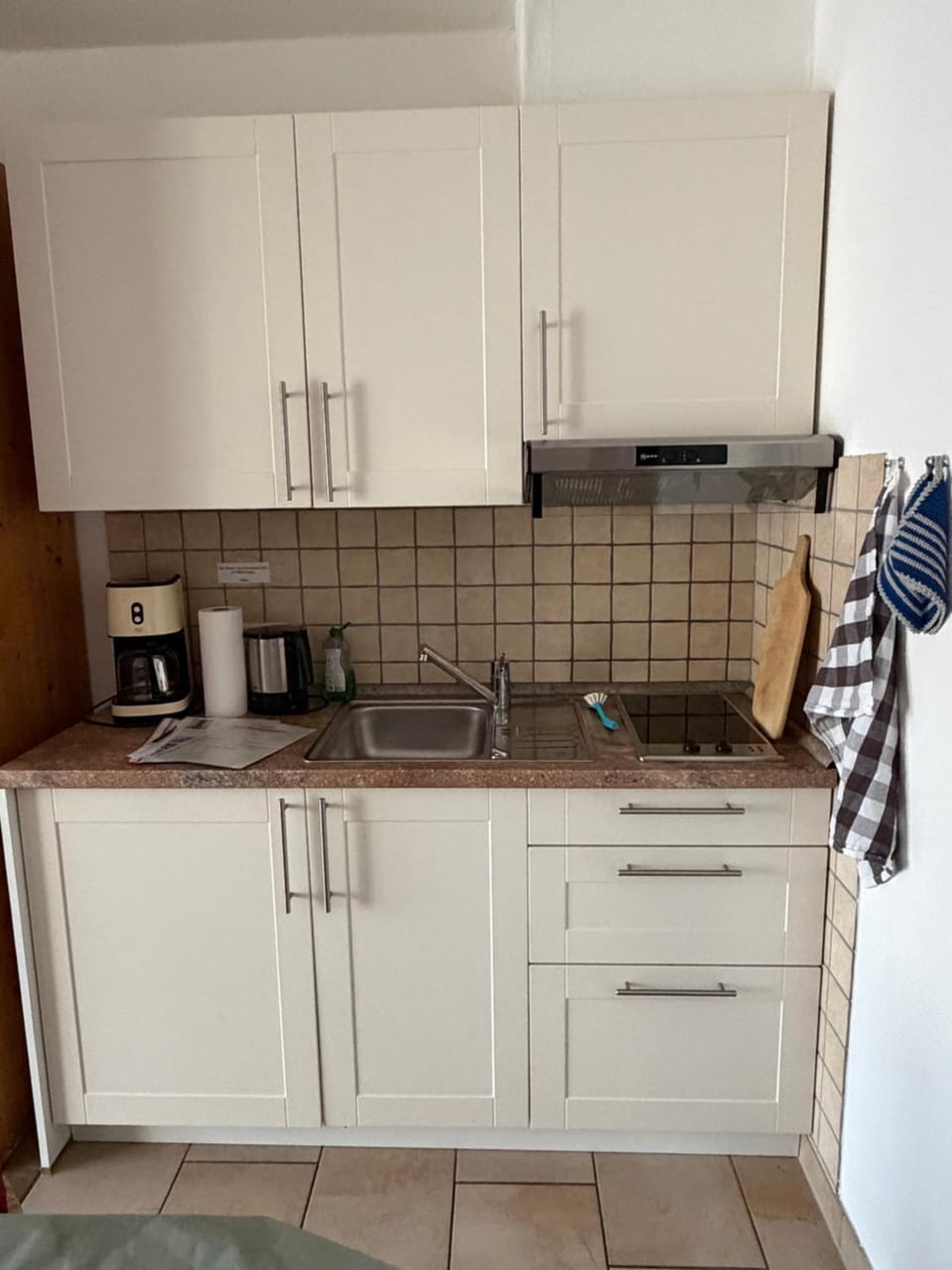 Kitchen or kitchenette, stove, stove, kitchen, kitchen