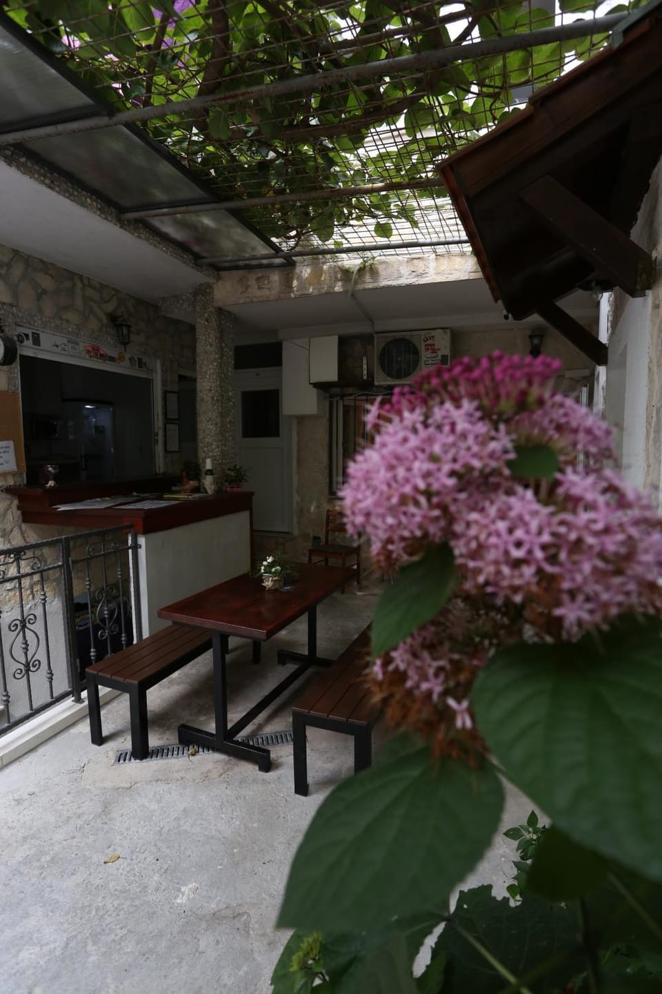 Apartments Nikolla Apartment in Split