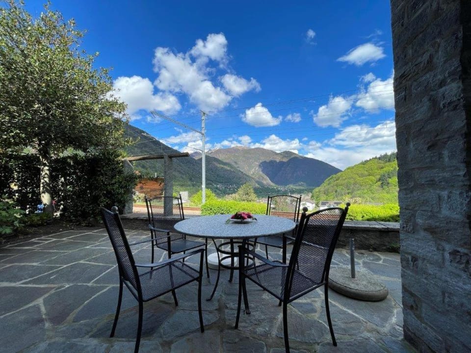 Spring, Natural landscape, View (from property/room), Balcony/Terrace, Dining area, Mountain view