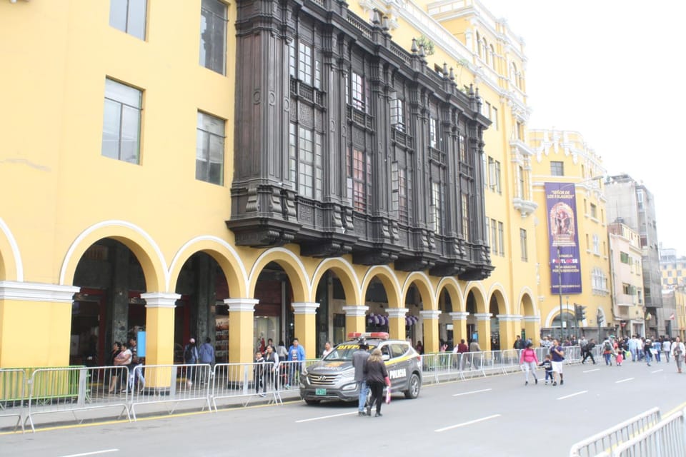 Main Square Apartment in Lima